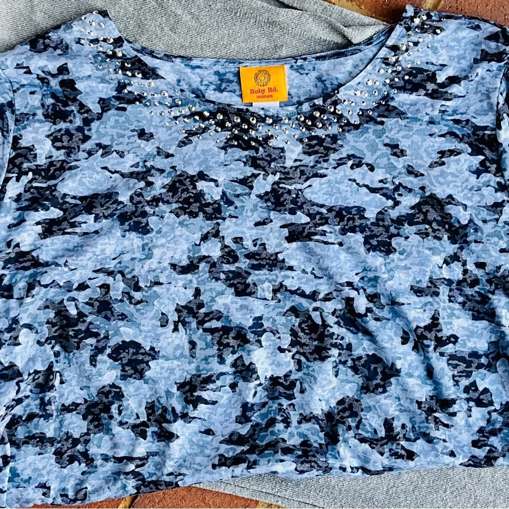 Ruby Rd Denim Blue Camo Print Studded Top 3X - Picture 1 of 14